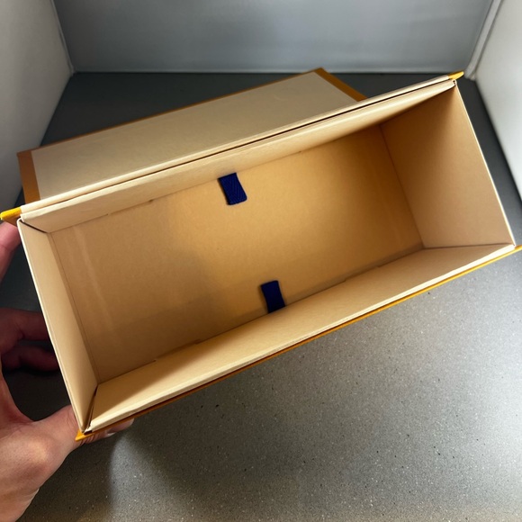 Louis Vuitton Orange Gift Box - Picture 4 of 9